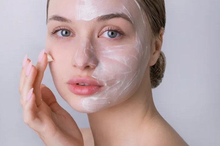 Tratament detoxifiere facială profesională